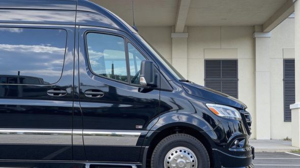 12 passenger sprinter van el paso