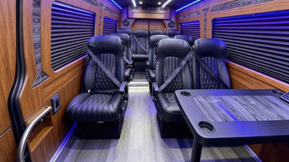 18 passenger sprinter van rental el paso