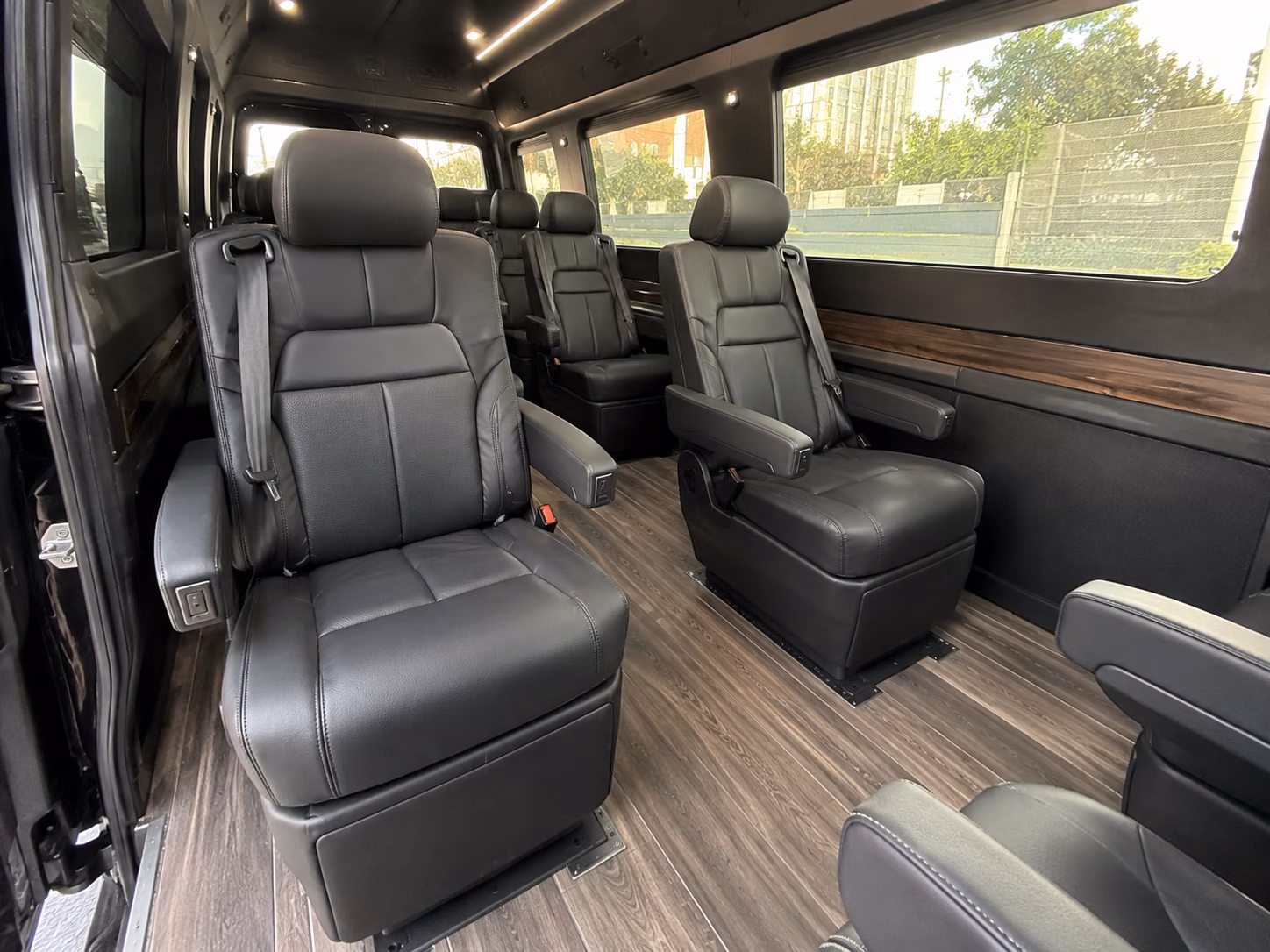 el paso 18 passenger sprinter van inside