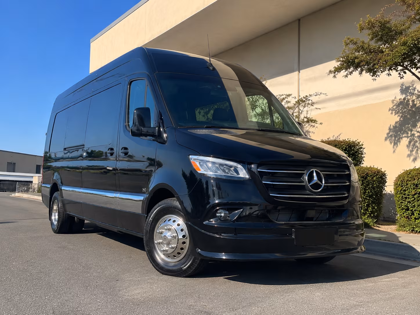 warehouse distribution center and industrial park sprinter van shuttles in el paso